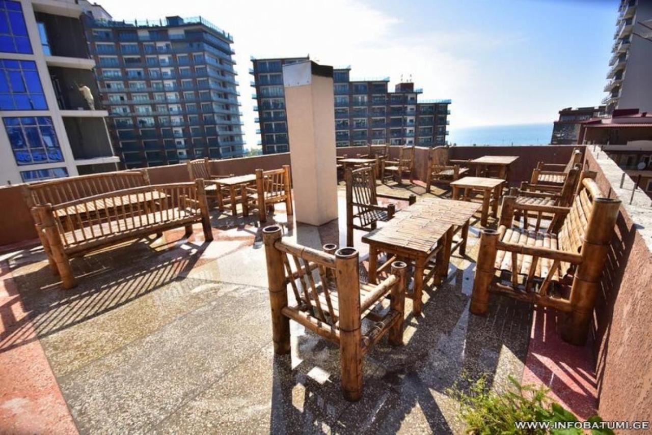 Hotel Batumi Inn Kültér fotó