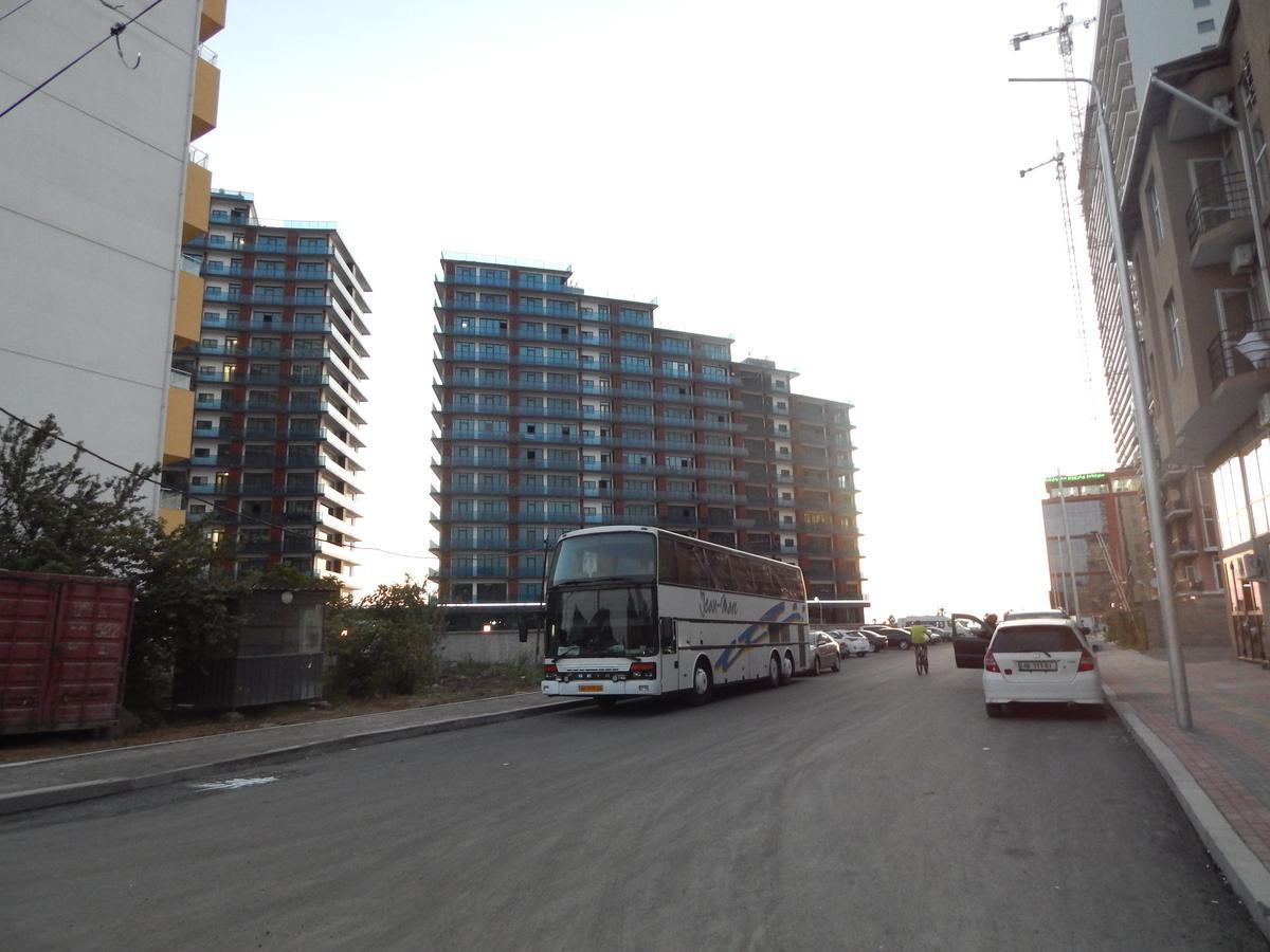 Hotel Batumi Inn Kültér fotó